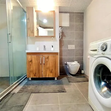 Flat With Shared Pool In Konyaalti Apartament Antalya
